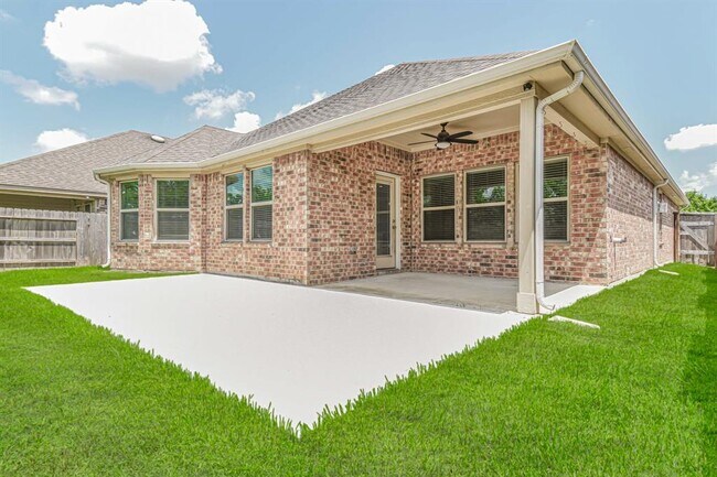 Building Photo - 9623 Thimbleweed Dr