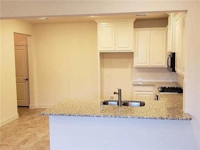 Building Photo - 7404 Alton Dr