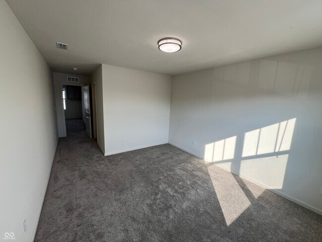 Building Photo - 5374 Noble Crossing Pkwy W