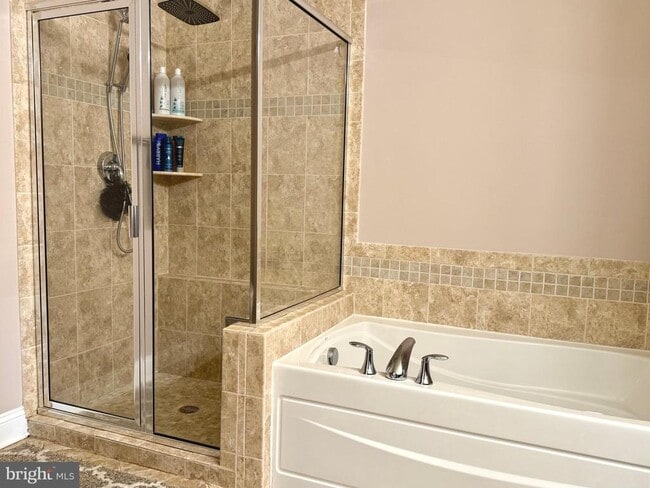 Building Photo - 7548 Morris St