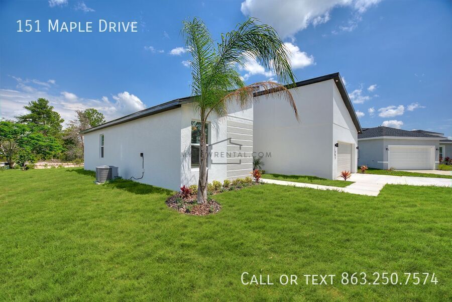 Building Photo - 151 Maple Dr