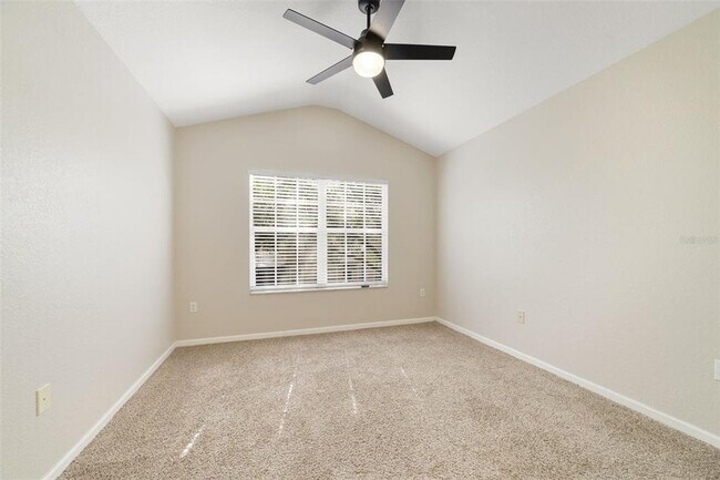 Building Photo - 3582 Shallot Dr