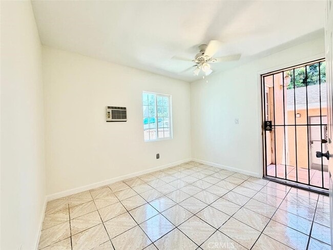 Building Photo - 4308 E 57th St