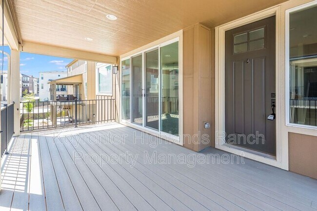 Building Photo - 955 Ramblestone St