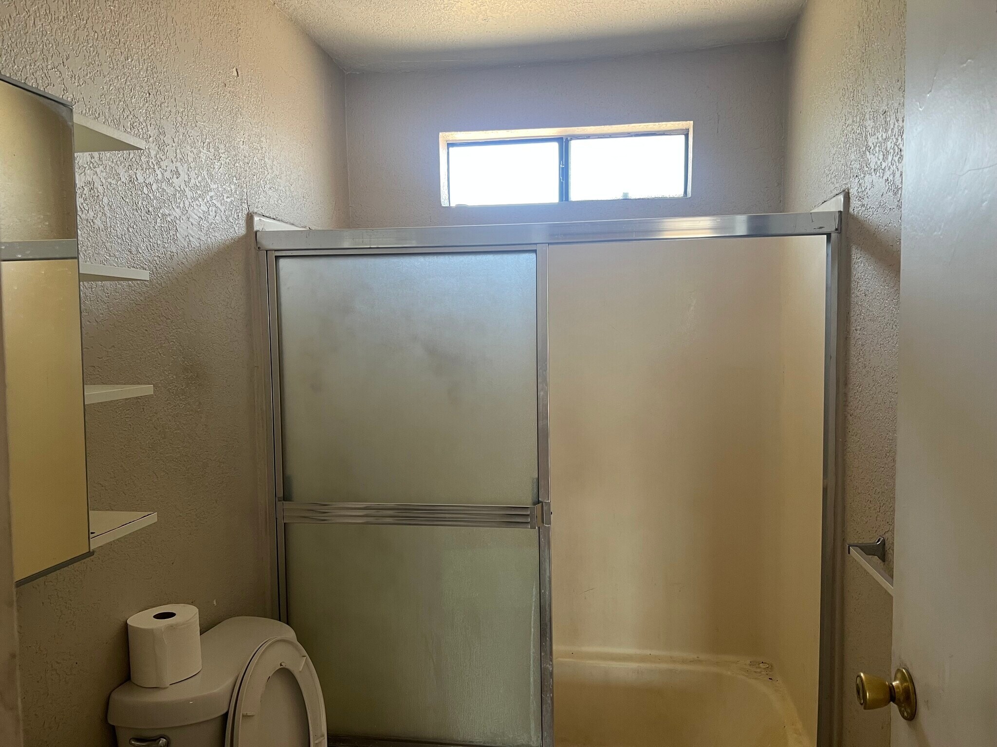 Building Photo - 6350 Bissell St