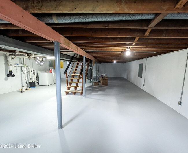 Building Photo - 4311 Kinloch Rd