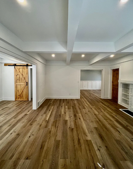 Primary Photo - 1643 Coventry Rd