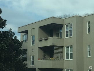 Building Photo - 601 Cleveland St