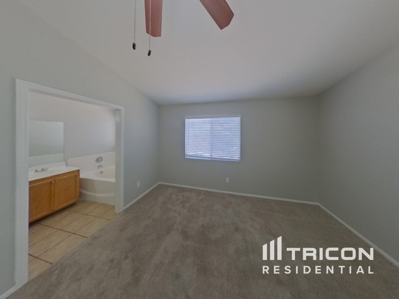 Building Photo - 6119 Bing Cherry Dr