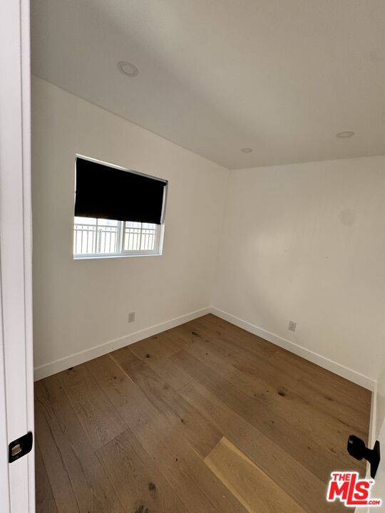 Building Photo - 9506 San Pedro St