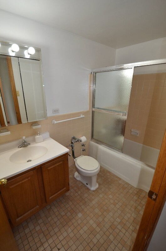 Building Photo - 4180.5 N Marine Dr