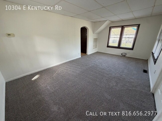 Building Photo - 10304 E Kentucky Rd