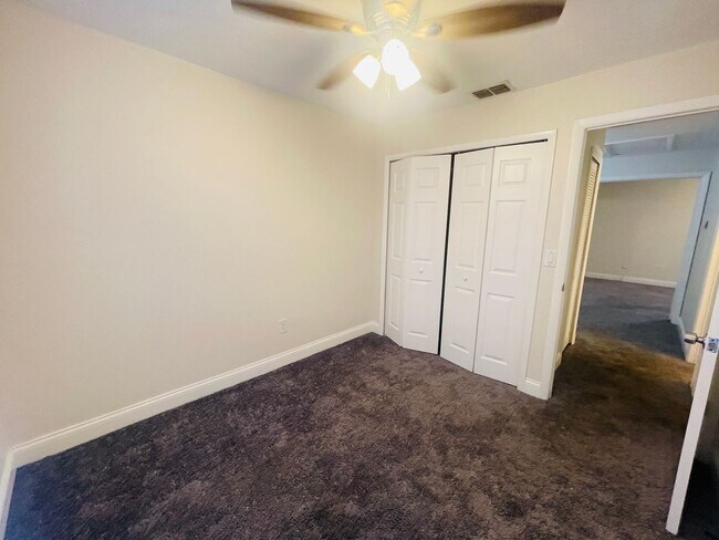 Building Photo - HIDDEN CREEK CONDO-1602 Bending Brook Way ...