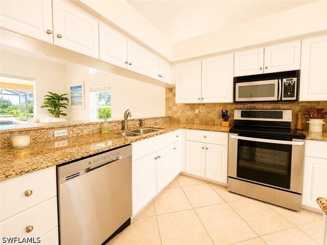 Building Photo - 25151 Bay Cedar Dr