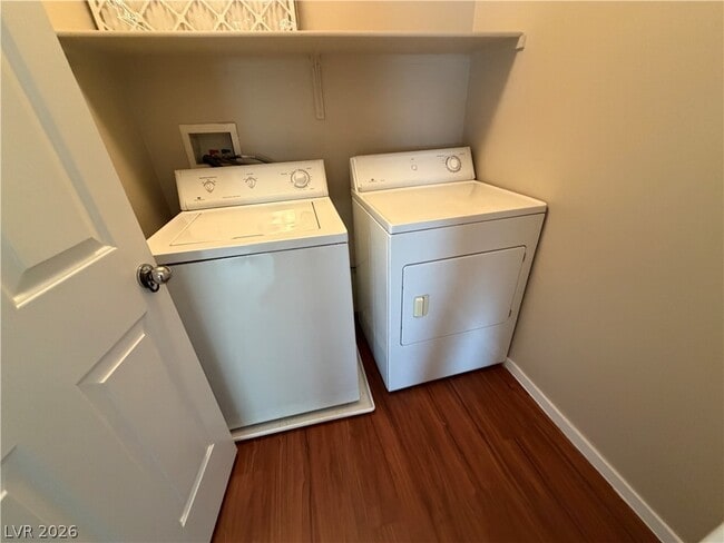 Building Photo - 6912 Smiling Cloud Ave