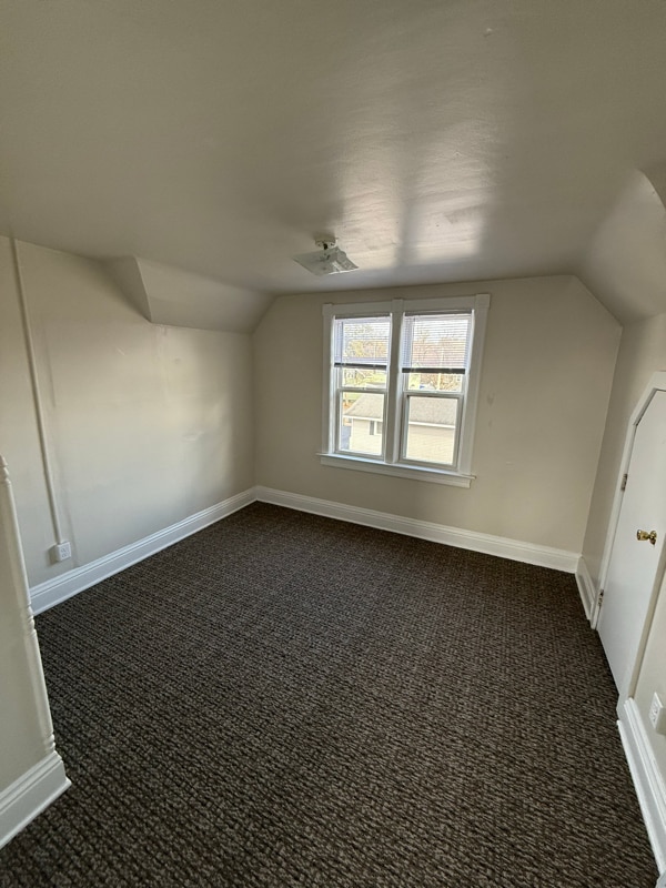 Building Photo - 626 Washington St