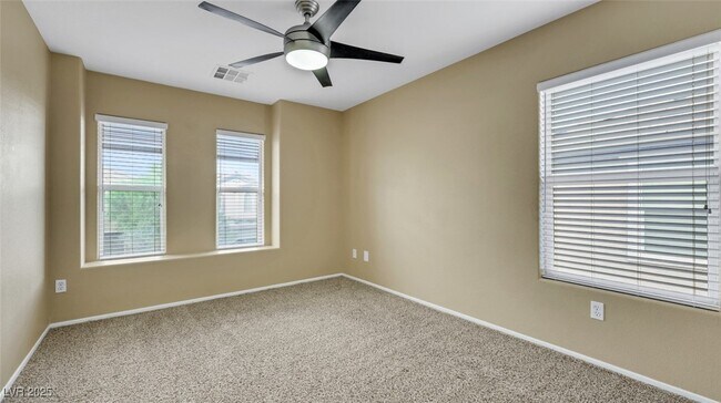 Building Photo - 7523 Tressider Ave