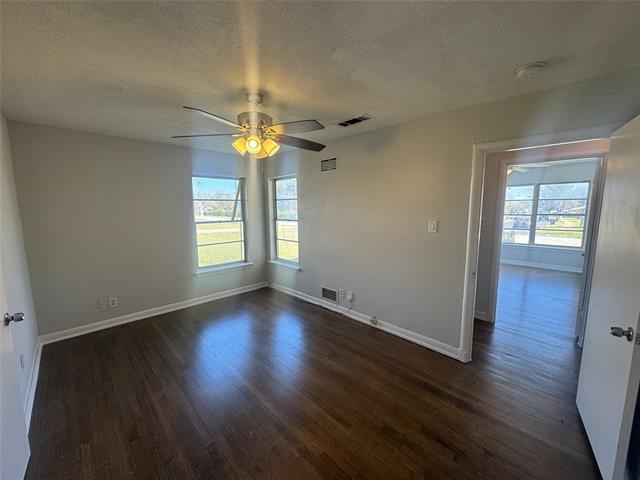 Building Photo - 4651 C L Veasey Blvd