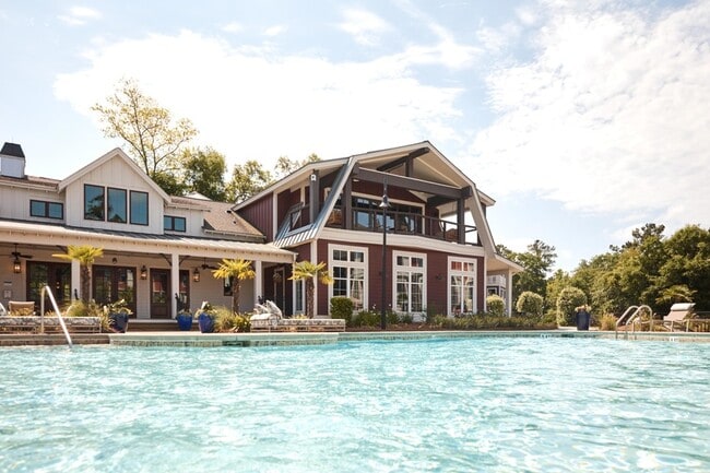 Building Photo - 650 Enterprise Blvd