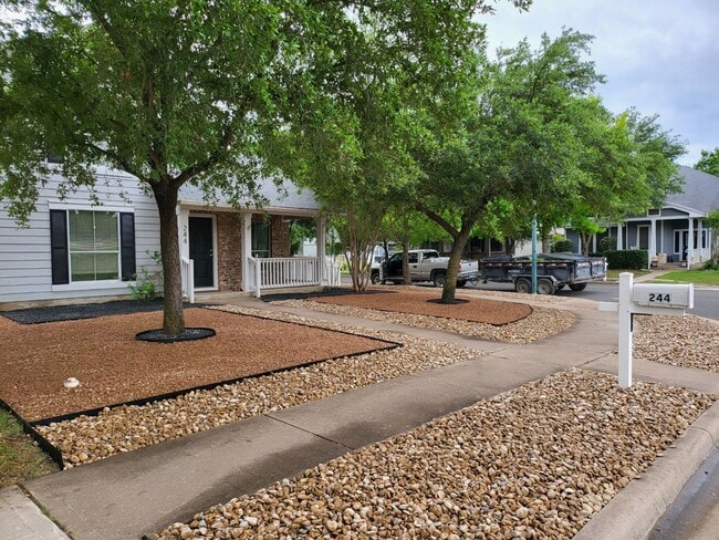 Building Photo - 244 Sampson