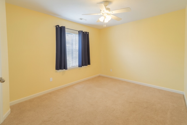 Building Photo - 183 Lumina Pl