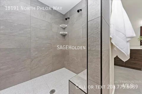 Building Photo - 18191 N Phlox Way