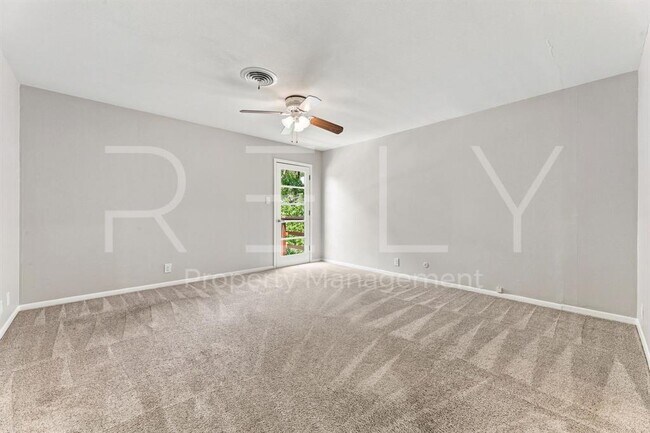 Building Photo - 2404 Gabriel View Dr