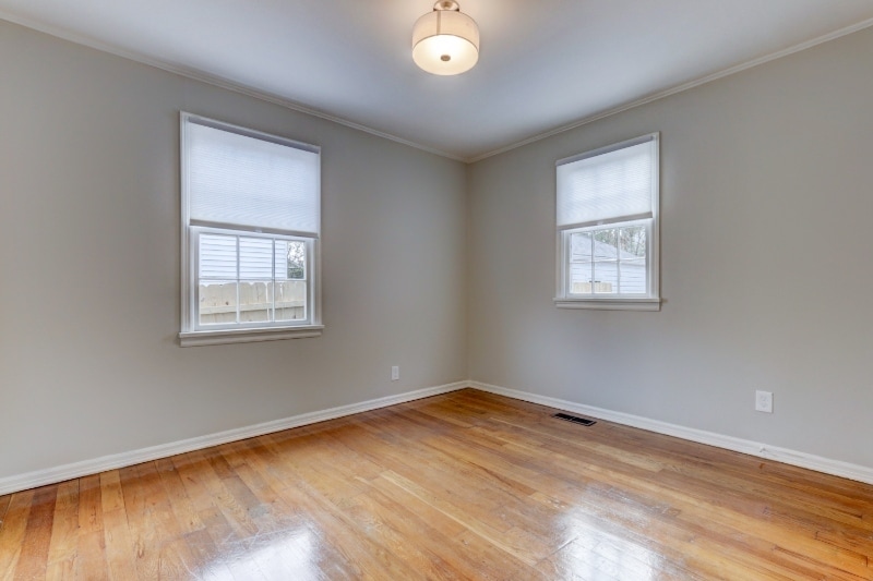 Building Photo - 1036 Ashwood Pl NE