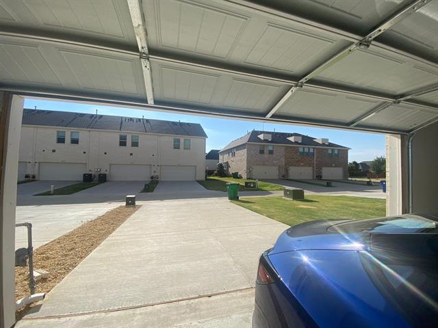 Building Photo - 4716 Corriente Vista Ln