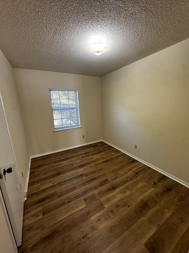 Building Photo - 3525 N Blue Angel Pkwy