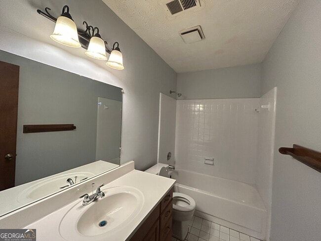 Building Photo - 3123 Shoal Creek Ct