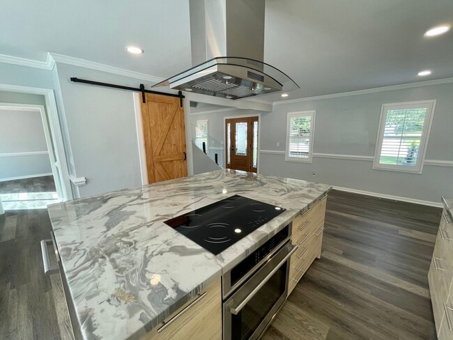 Building Photo - Gorgeous One of a Kind Home! - Available Now!