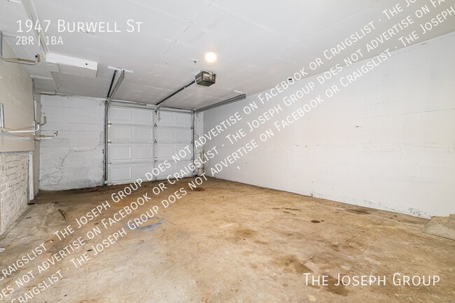 Building Photo - 1947 Burwell St