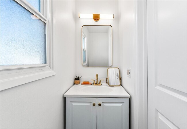 Building Photo - 5052 Audrey Dr