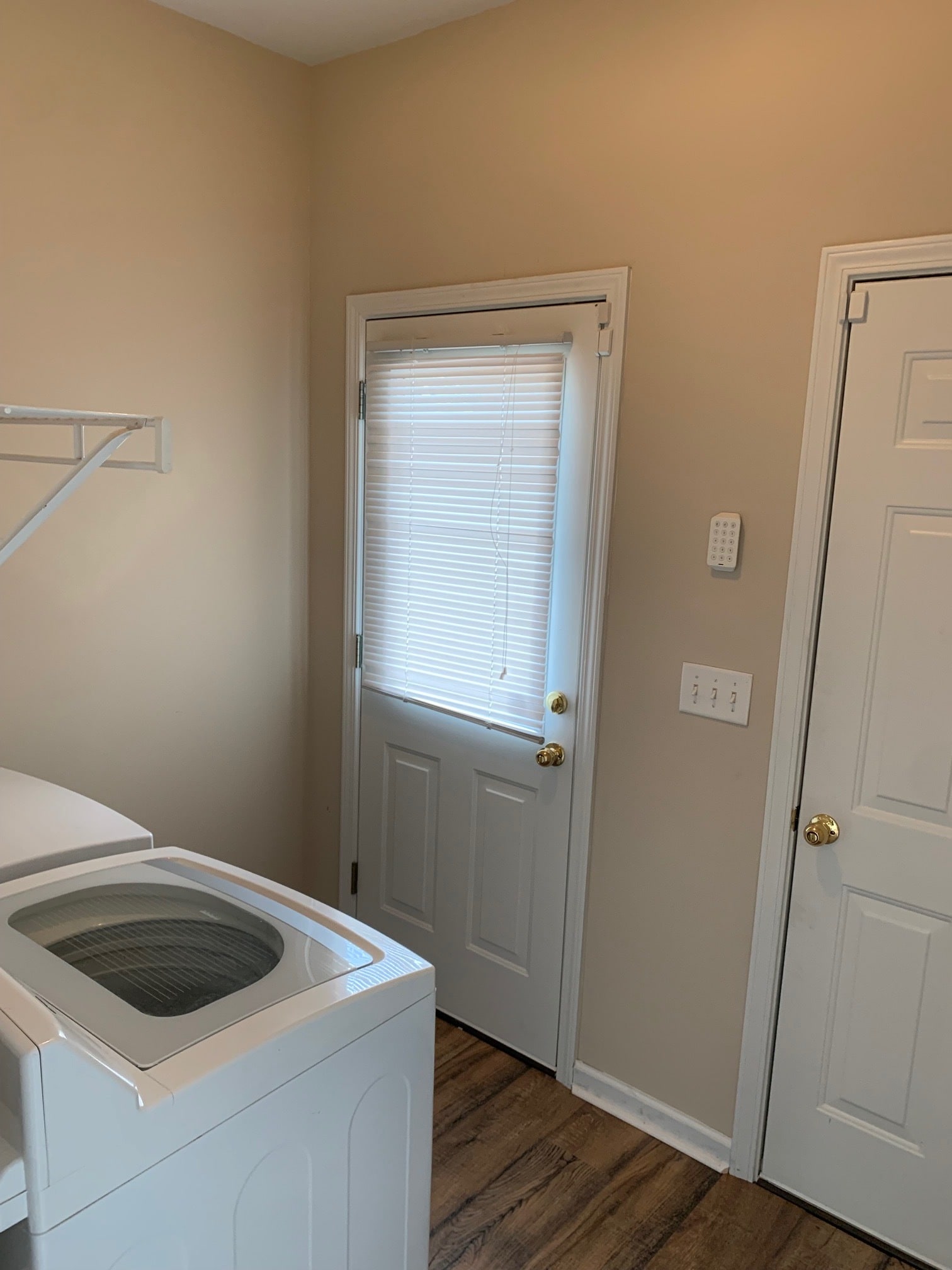 Laundry - 1161 Misty Isle Drive