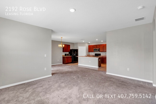 Building Photo - 2192 Rose Blvd