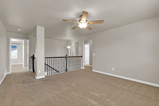 Building Photo - Beautiful home available to move in 08/04/...