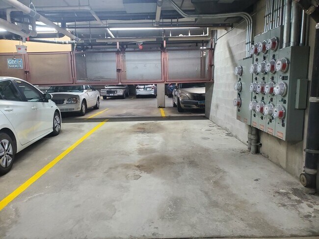 Building Photo - Columbia Park Towers