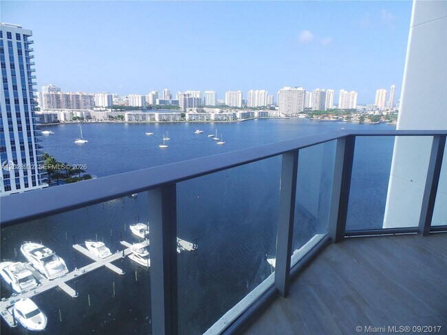 Building Photo - 17111 Biscayne Blvd