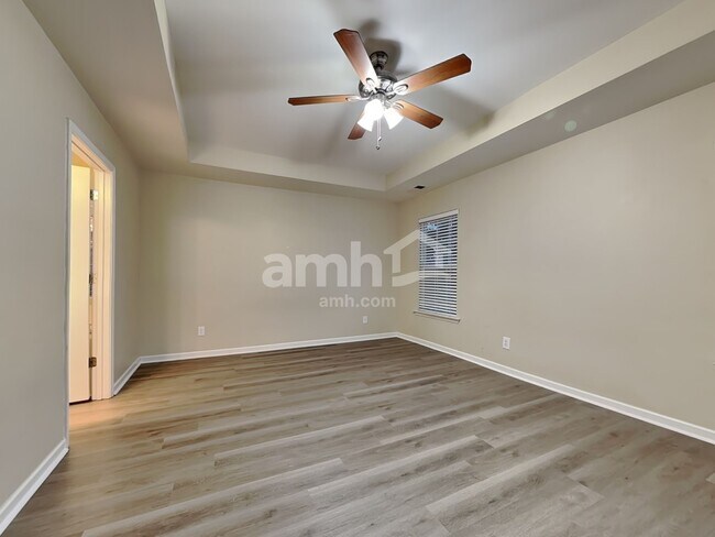 Building Photo - 42 Sand Valley Ct