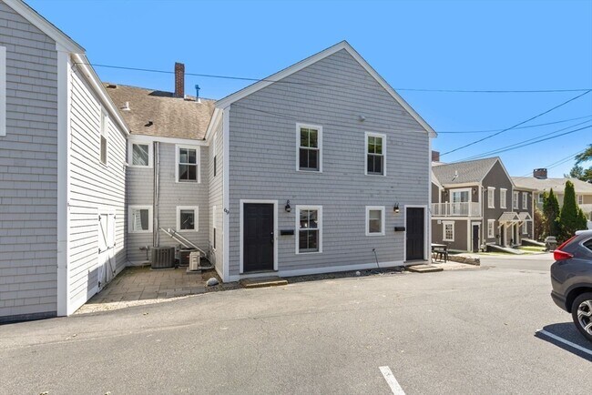 Building Photo - 69 North St
