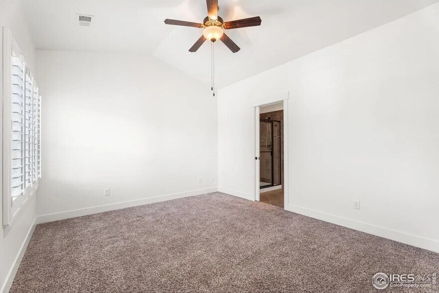 Building Photo - 5020 Cinquefoil Ln