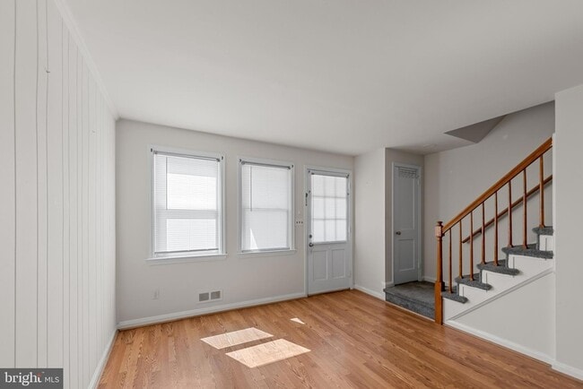 Building Photo - 7306 Conley St