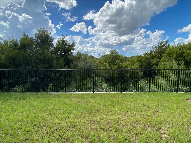 Building Photo - 32354 Weathered Oak Dr