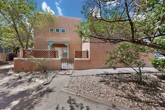 Building Photo - 1700 Violetas Rd NW