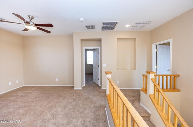 Building Photo - 2023 W Shackleton Dr