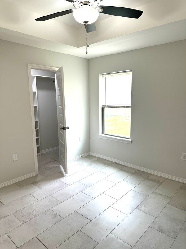 Building Photo - 308 Uva Ln