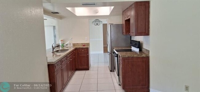 Building Photo - 4781 NW 41st Pl