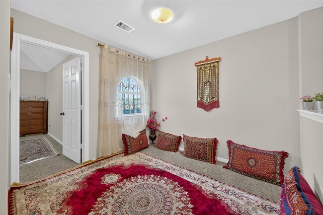 Building Photo - 12731 Heather Landing Ln