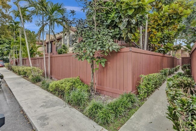 Building Photo - 7064 SW 114th Pl